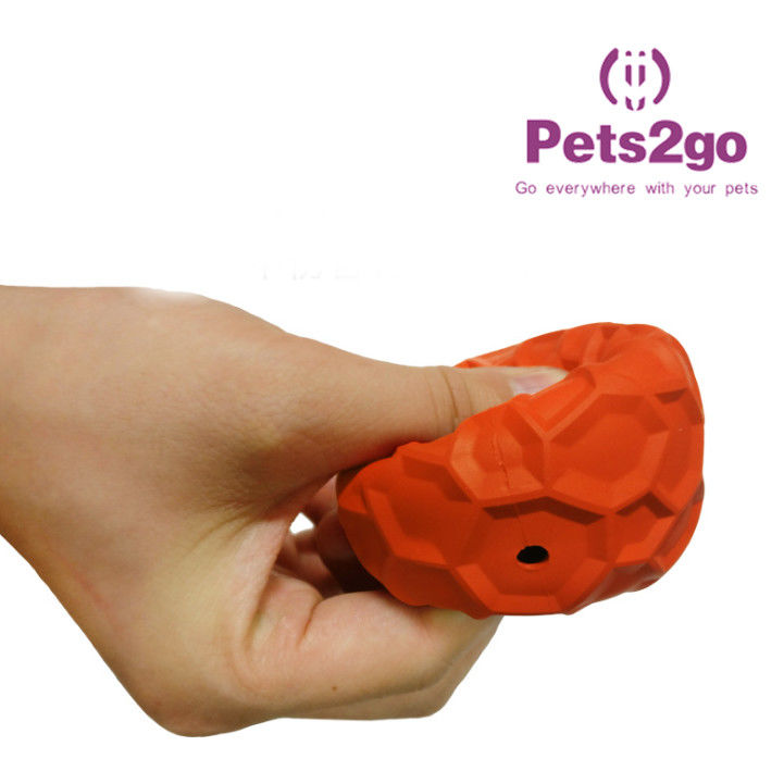 OEM food leakage Soft Rubber Ball for Small Animals